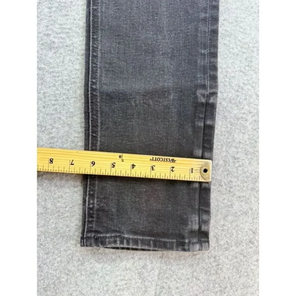 Levis elevate your